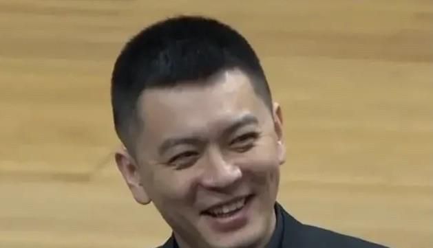 罗伯逊：罗伯逊此前在苏格兰队比赛中肩膀脱臼，接受了手术，预计最快也要到明年1月份才会回归。